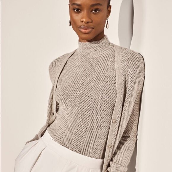 Ralph Lauren Gray Cashmere V-Neck Metallic Herringbone Knit Cardigan Sweater
